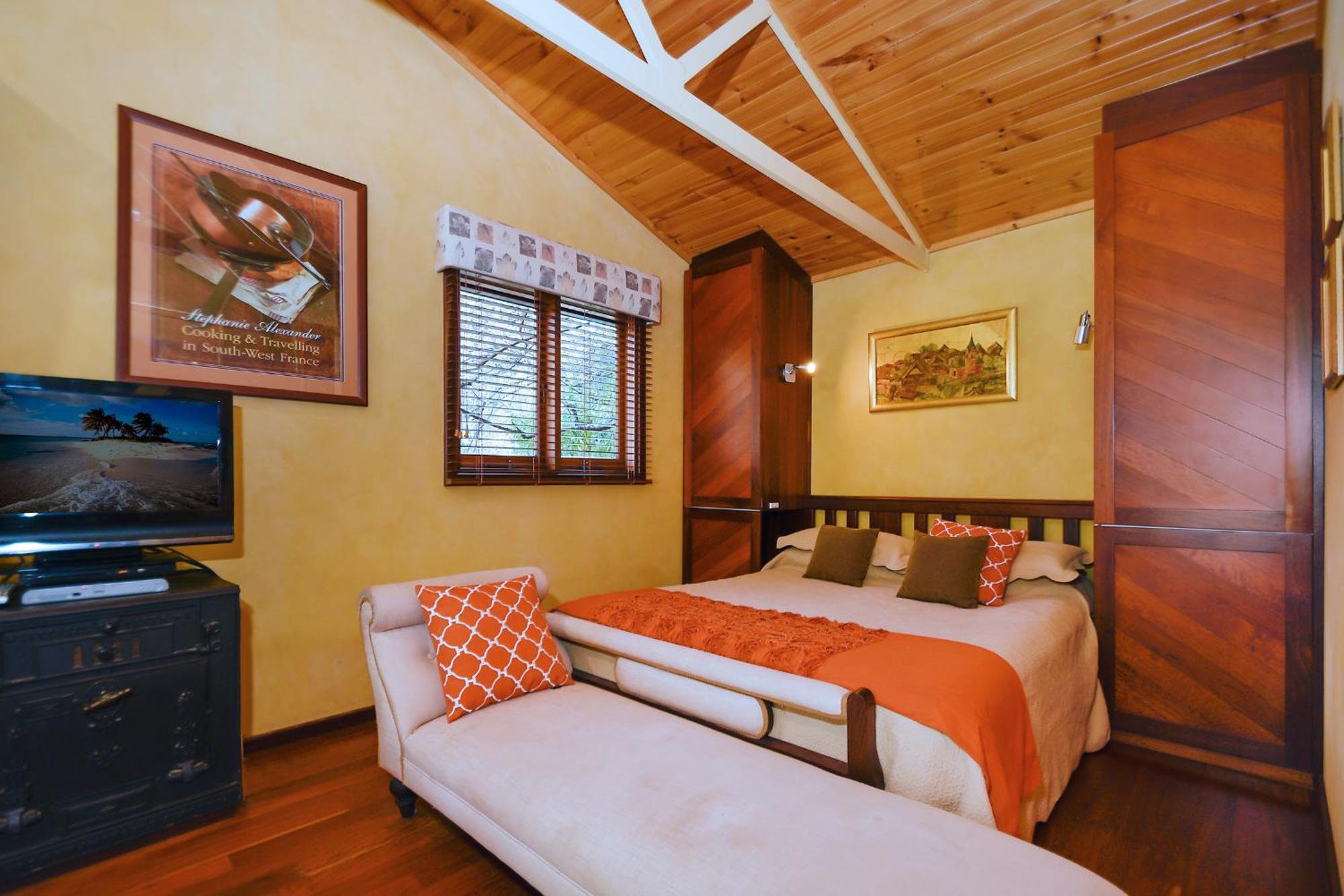 Ford House Bed & Breakfast Бриджтаун Экстерьер фото