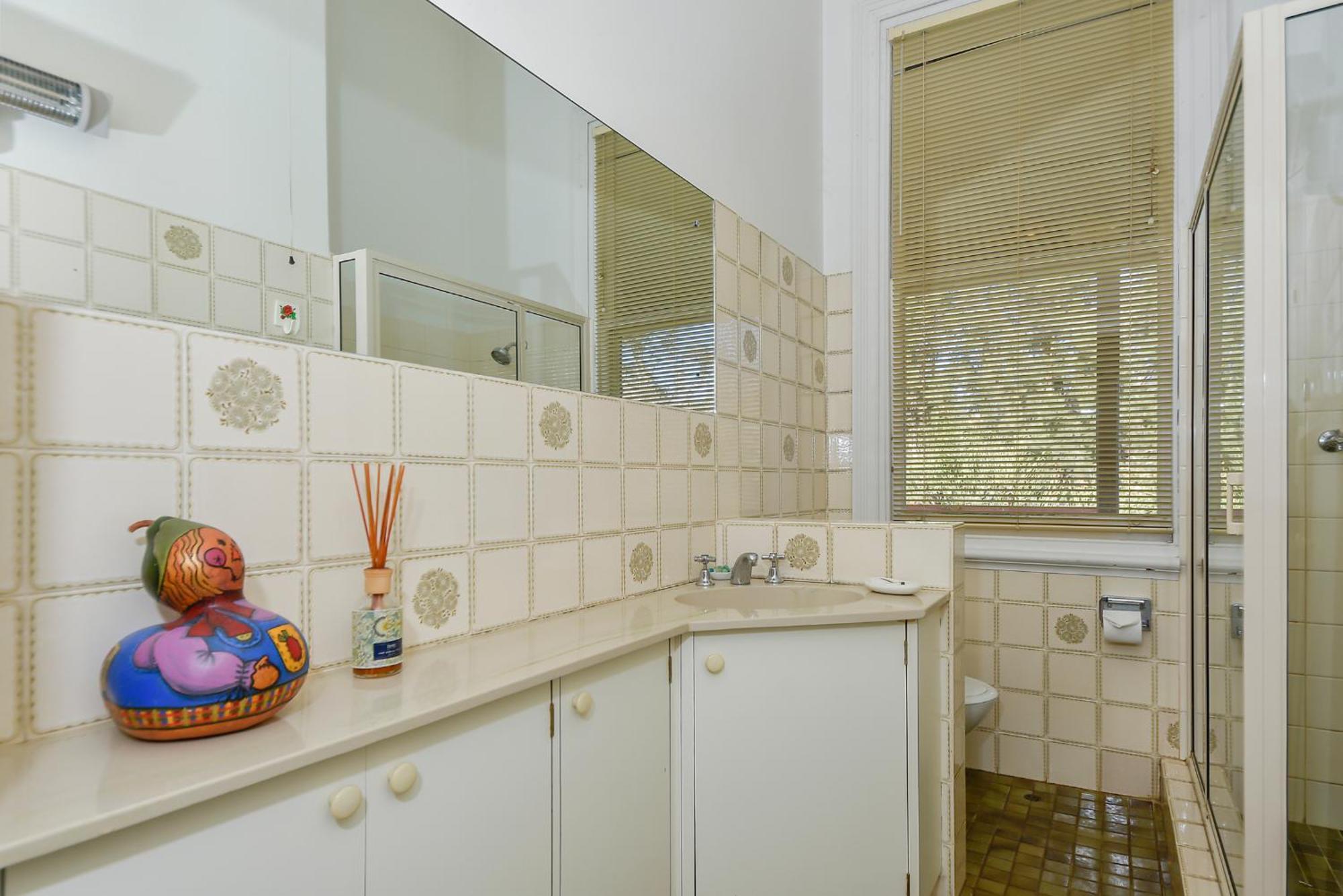 Ford House Bed & Breakfast Бриджтаун Экстерьер фото