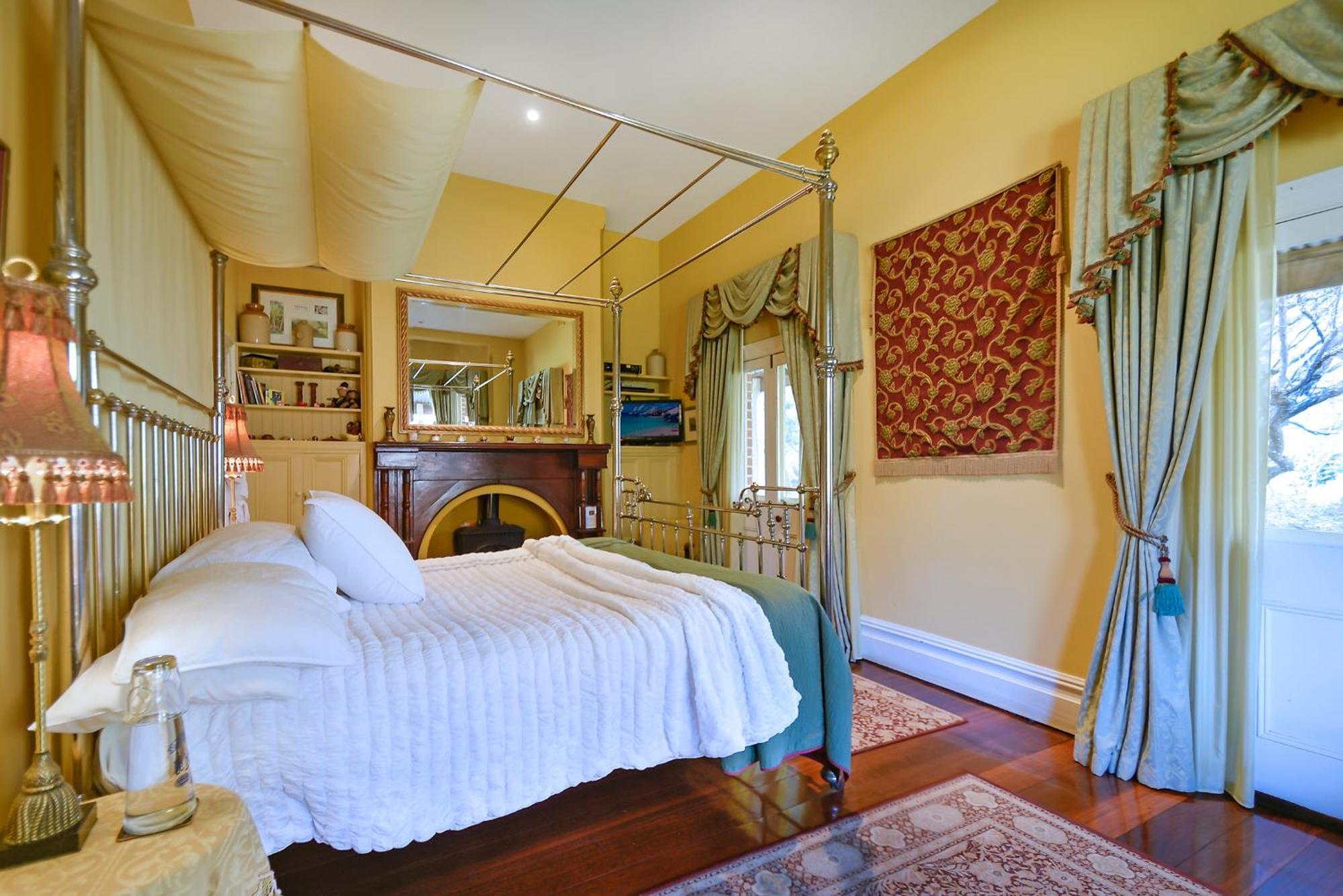 Ford House Bed & Breakfast Бриджтаун Экстерьер фото