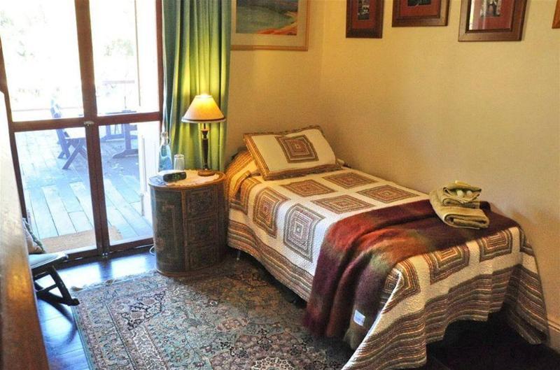 Ford House Bed & Breakfast Бриджтаун Экстерьер фото